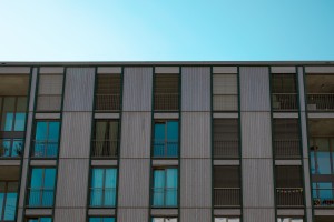 Malgré un marché favorable, la construction de locatifs ne reprend toujours pas